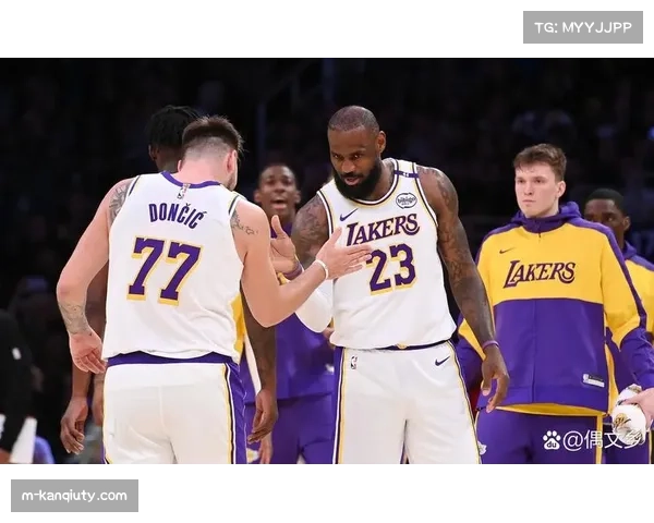 湖人掘金收官战前仅差一胜场 交手优势成潜在变数 湖人掘金收官战前仅差一胜场 交手优势成潜在变数