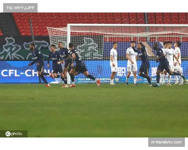 夏晓曦直塞贝维斯推射 三镇锁定胜局积分成功转正