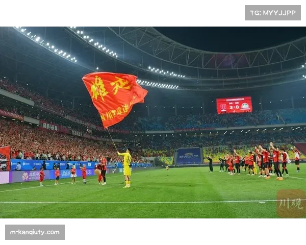 刘殿座扑出古斯塔沃点球，成都蓉城零封河南完成八连胜
